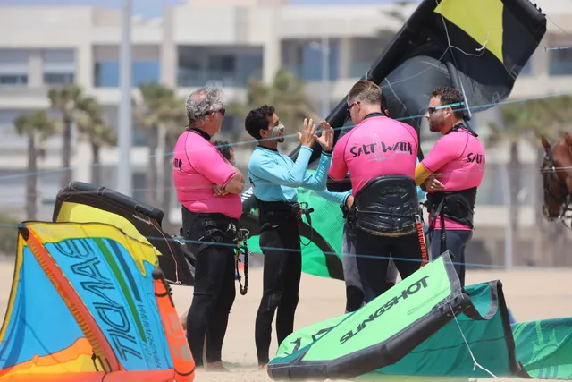 Kitesurf group preparing the kites